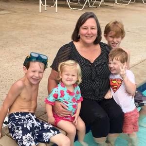 Meet your Posher, Ann